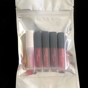 HUDA BEAUTY MINI MATTE LIP GLOSS 4 pieces